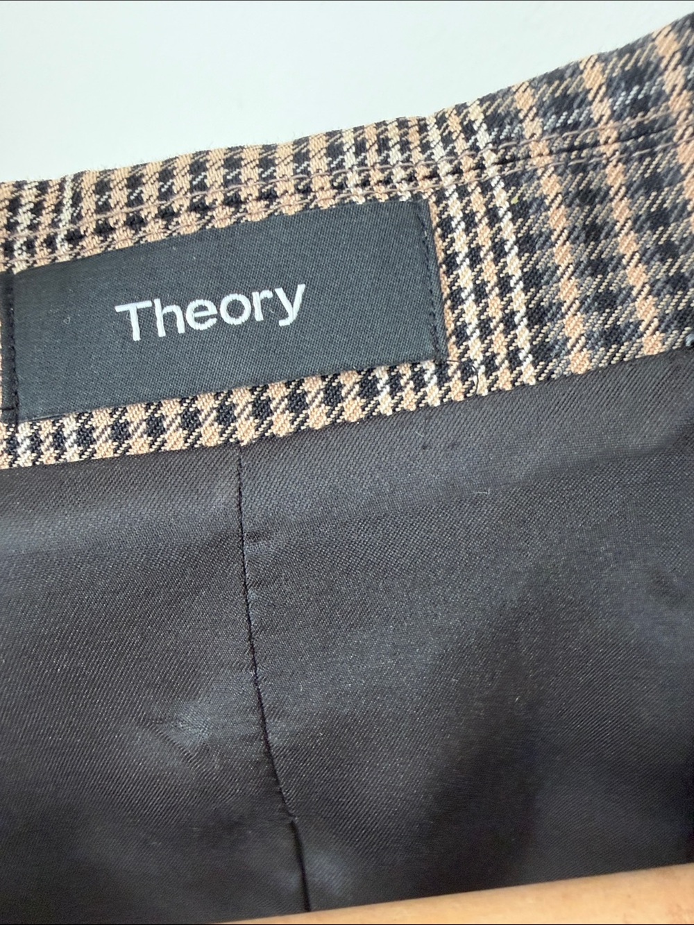 Theory Plaid Blazer Size 12 - Picture 4 of 13